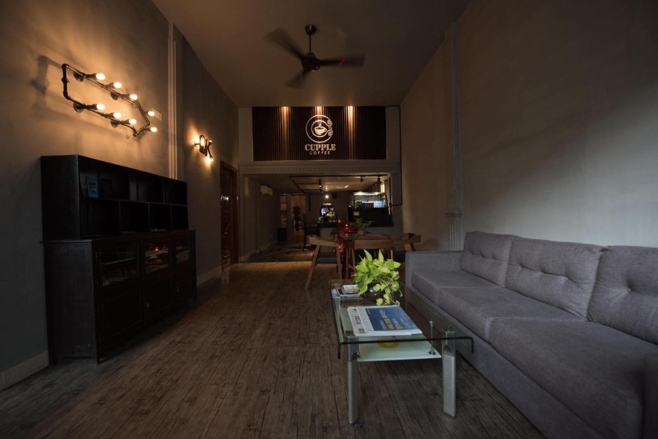 Homesyn Hotel Phnom Penh Exterior foto