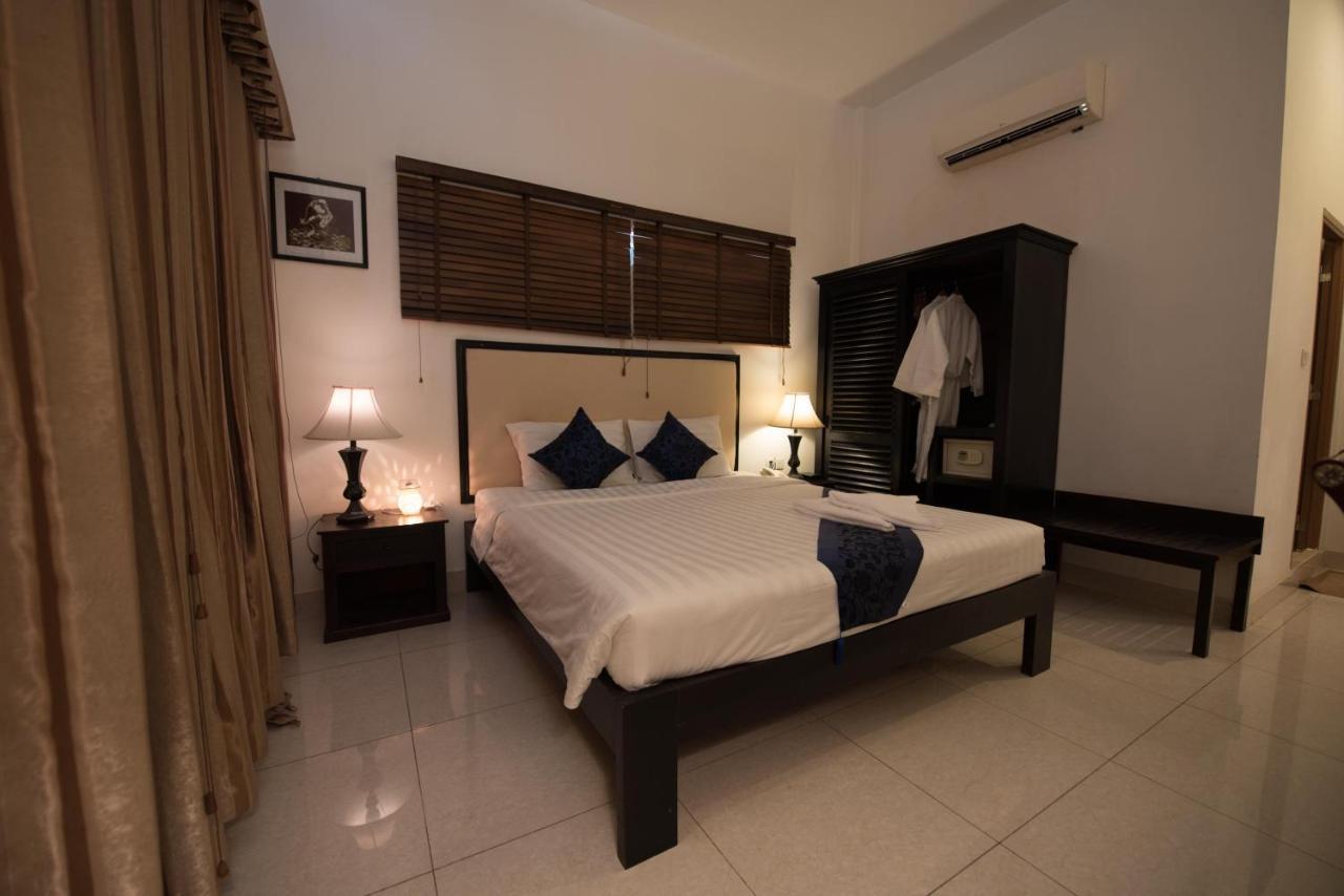 Homesyn Hotel Phnom Penh Exterior foto